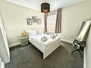 Photo 27- click for photo gallery